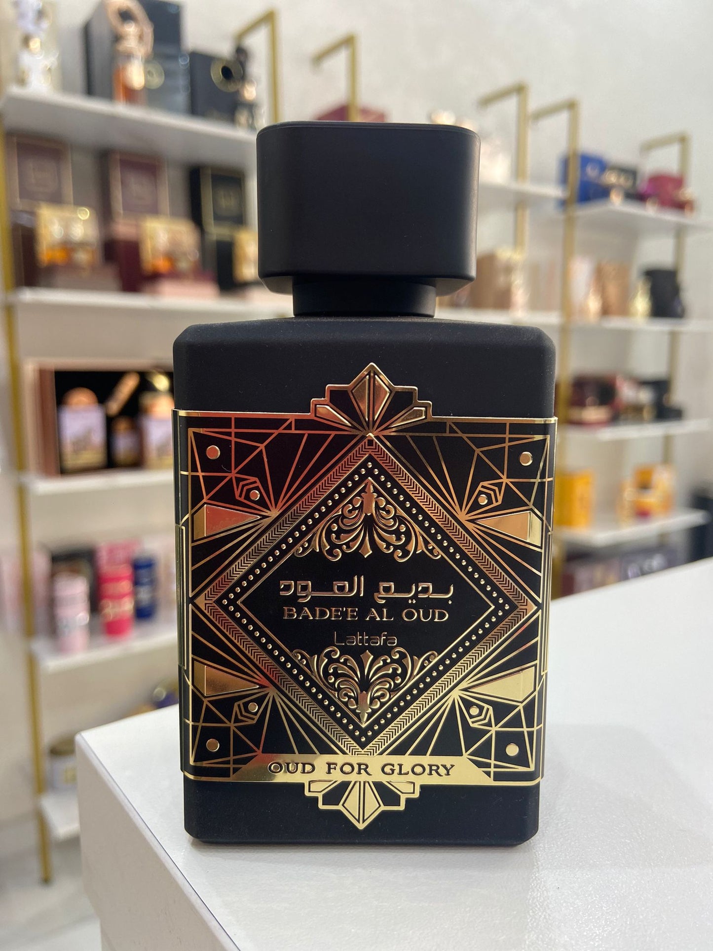 Badee al oud Oud for Glory di Lattafa