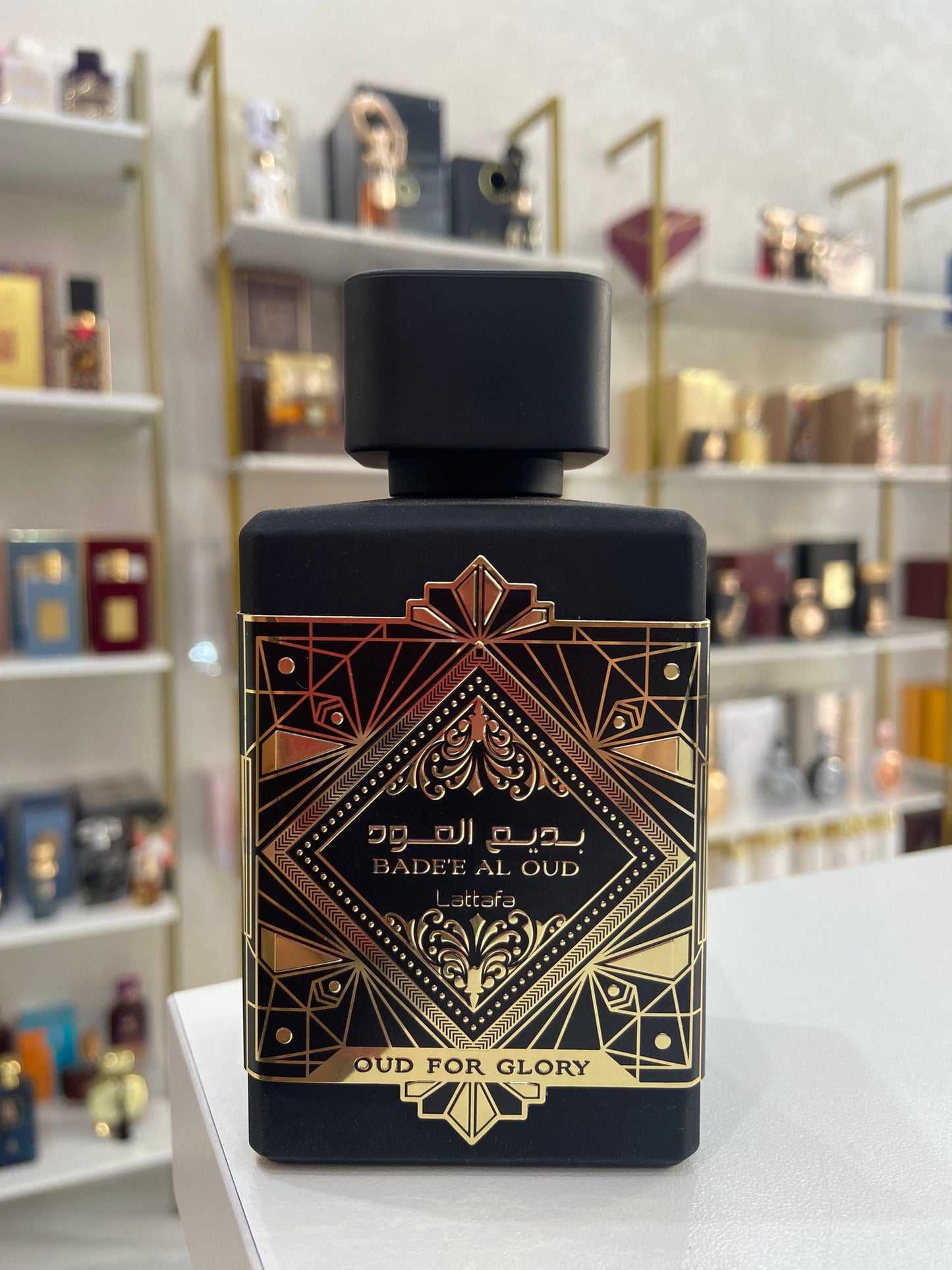 Badee al oud Oud for Glory di Lattafa