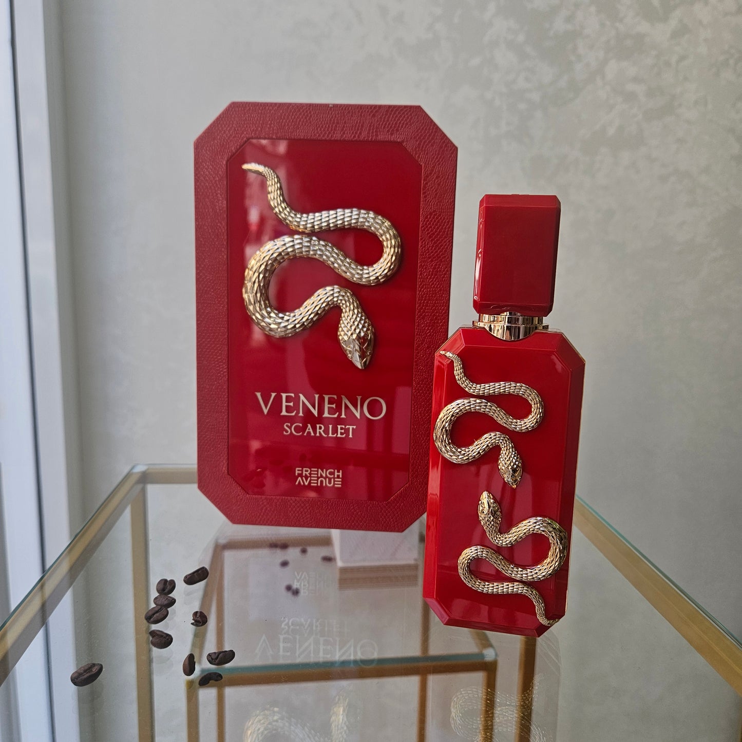 Veneno Scarlet di French Avenue